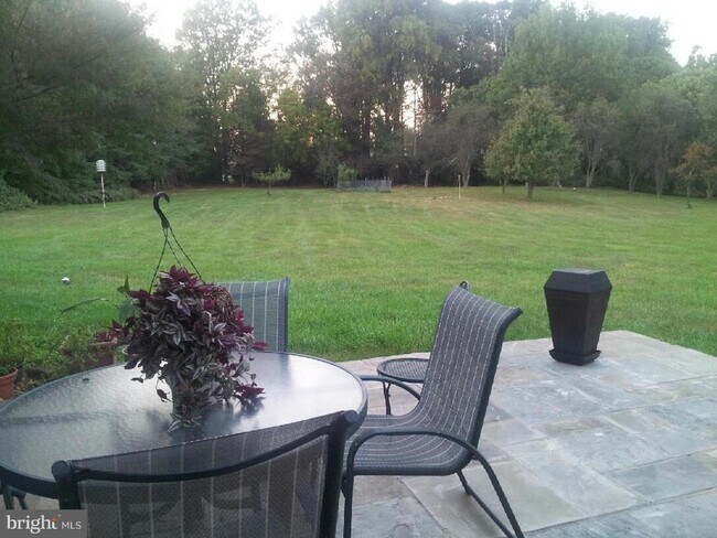 Photo - 1542 Crowell Rd