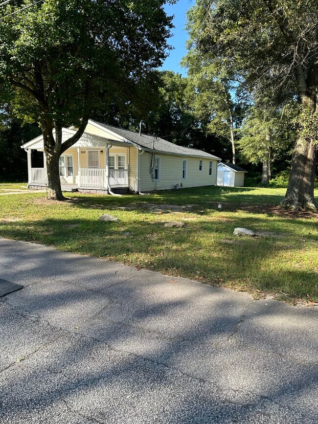 Photo - 2695 S Wiggins St