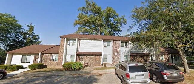 Photo - 351 W Fairview Ave Apartment