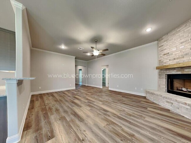 Photo - 2025 Wyldewood Wy