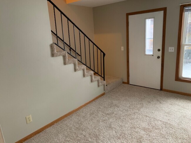 Photo - 203 E Wilson St