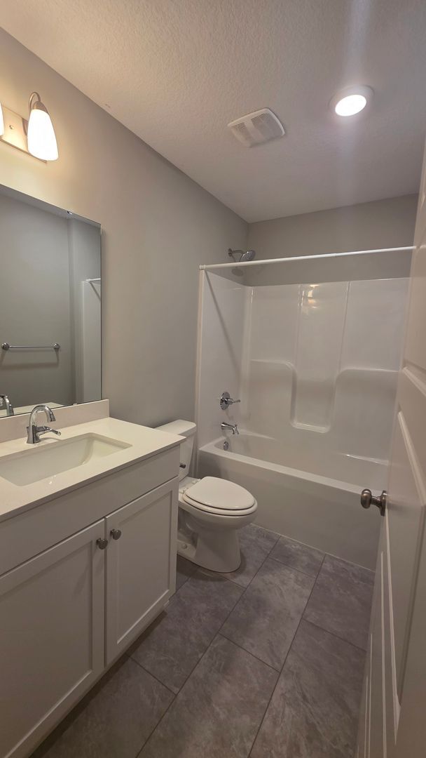 Photo - 3724 SW Walsh Dr