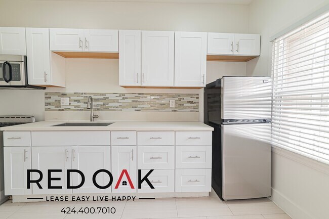 Photo - 2933 W 8th St Unit 304