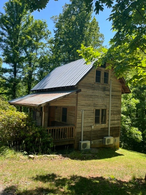 Photo - 225 Grandview Rd