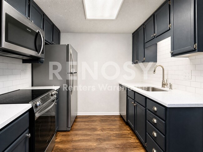 18734 Clear View Terrace