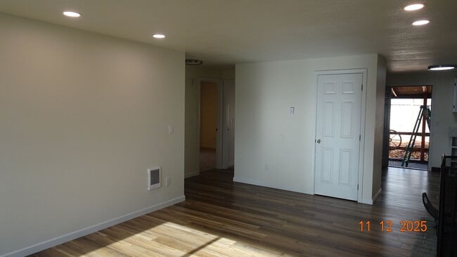 Photo - **AVAILABLE SOON** 3 Bedroom RANCH STYLE i...