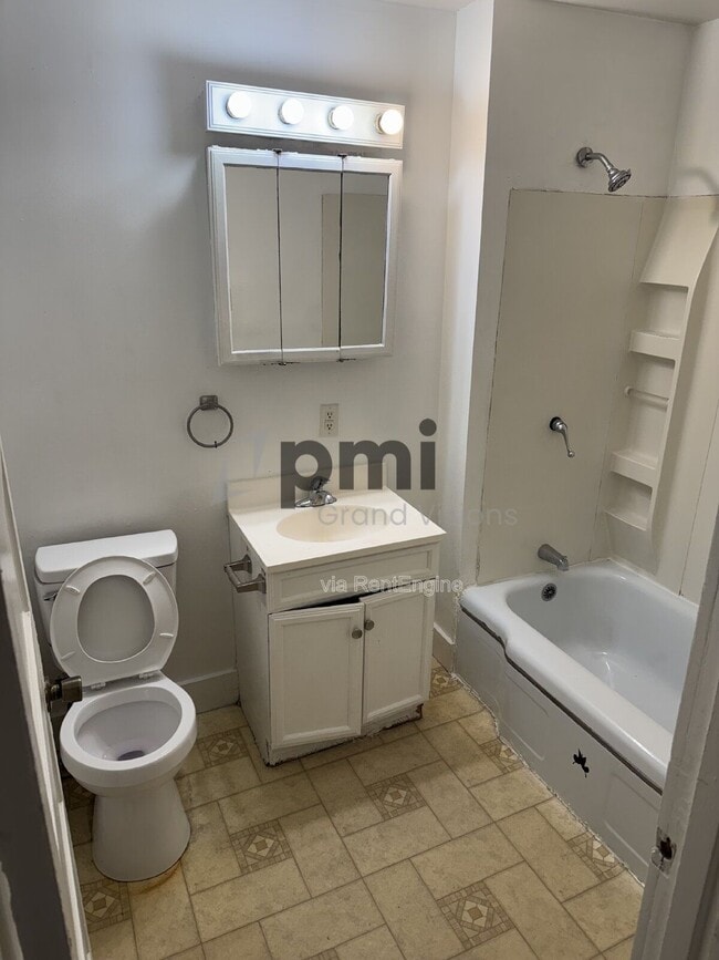 Photo - 2035 E William St Unit 2