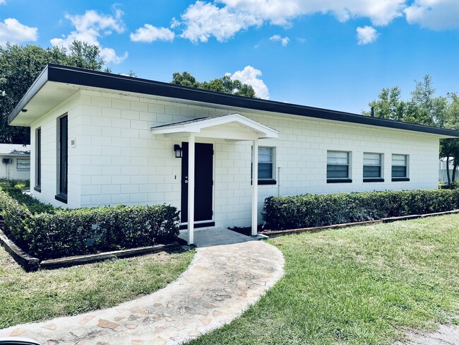 Building Photo - 1501 Akron Dr Rental
