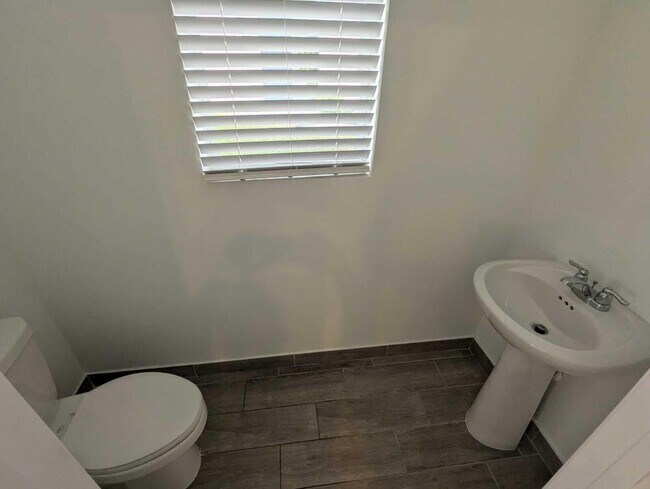 Photo - 4351 Pond Lily Ln