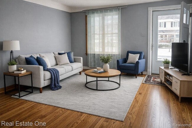 Photo - 1127 Hoffman Ave