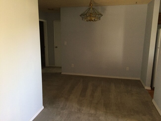 Building Photo - 2189 Kietzke Ln Rental