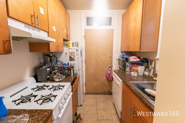 Photo - 1618 W Farwell Ave Unit 1B