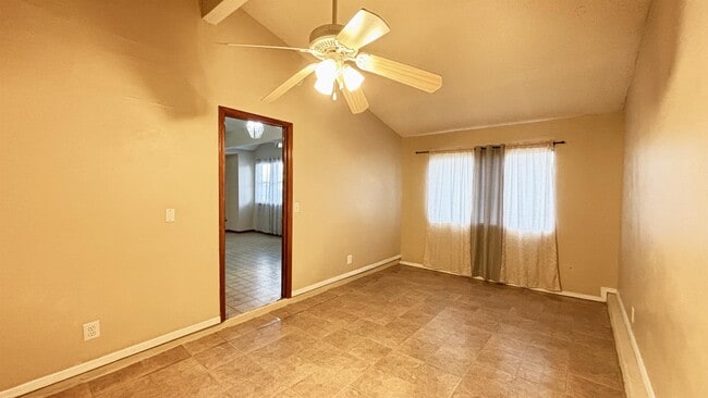 10960 Delafield Dr Unit 1
