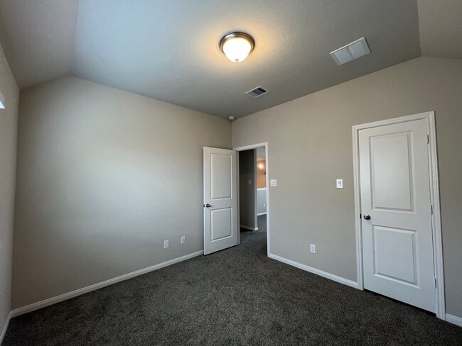 Photo - 8719 Arbor Trail Dr