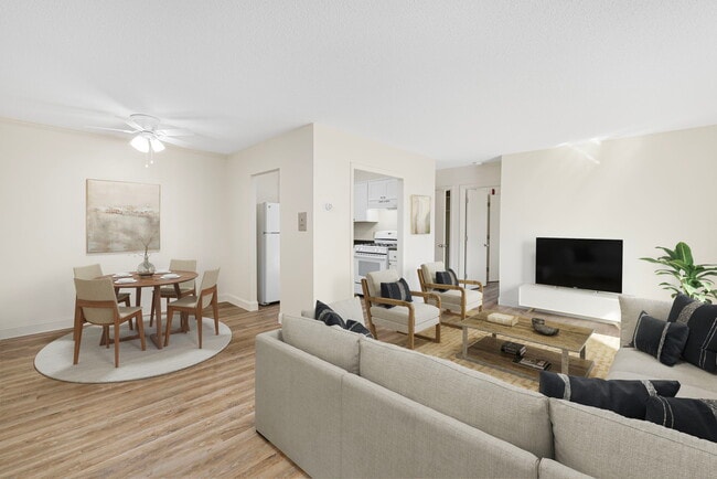 Photo - Parkway Apartments