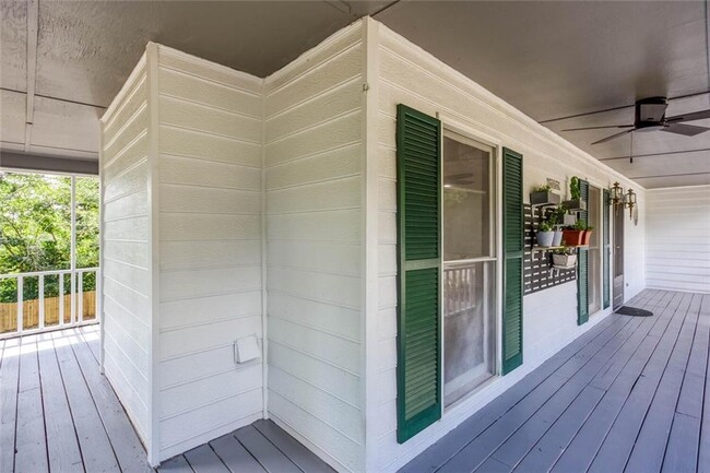 Photo - 512 Fieldwood Dr NW