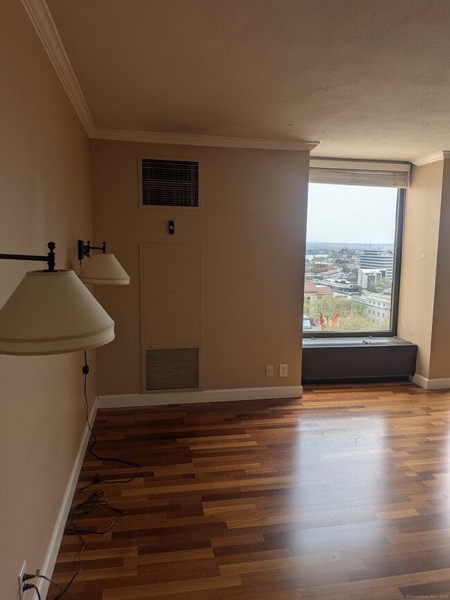 Photo - 1 Gold St Unit APT 16F