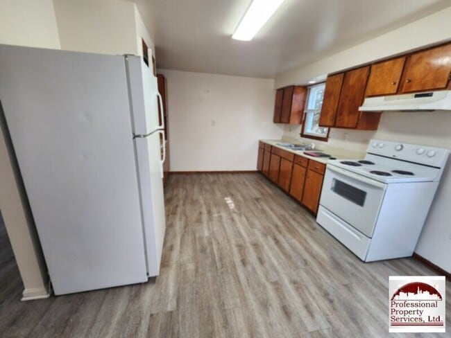 Photo - Country Living Near Commuter Routes