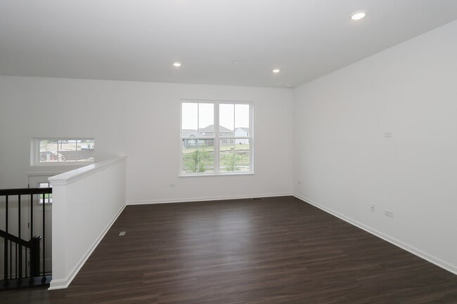 Photo - 2252 Stonegate Rd