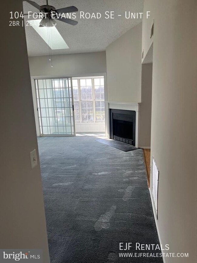 Photo - 104 Fort Evans Rd SE Unit F