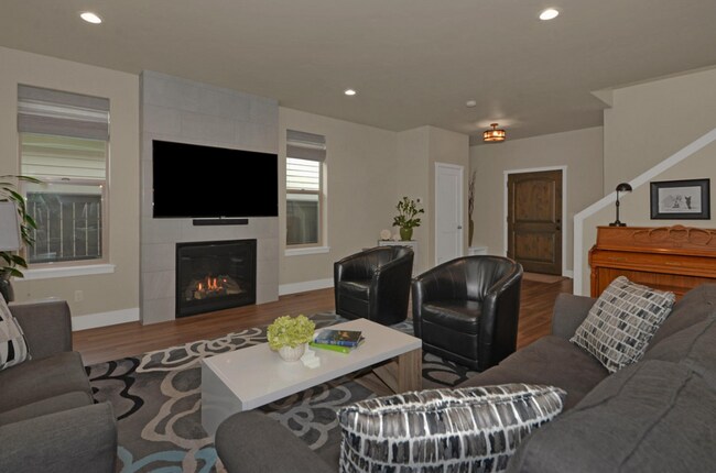 Photo - Beautiful 3 Bed/2.5 Bath Home in NW Bend - Via Cambria