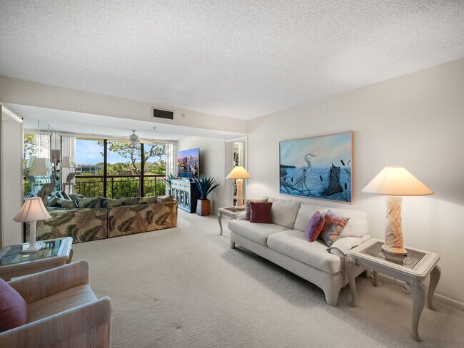 Photo - 1901 Marina Isle Way Unidad 403