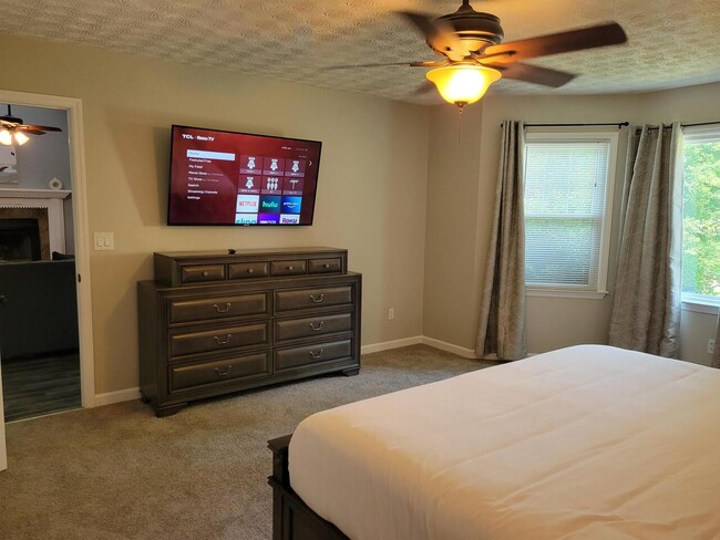 Photo - 1356 Velvet Creek Ct SW