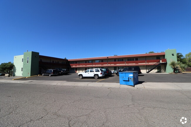 Building Photo - Las Vistas Rental