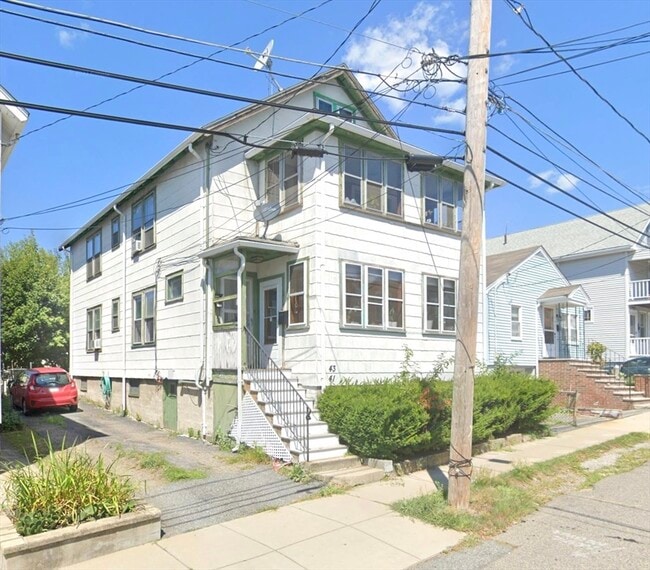 Building Photo - 41 Oakland St Unit 41