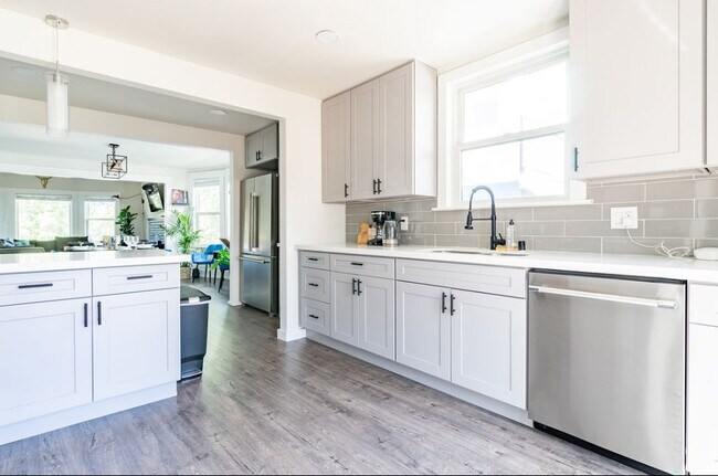 Photo - 10246 40th Ave SW