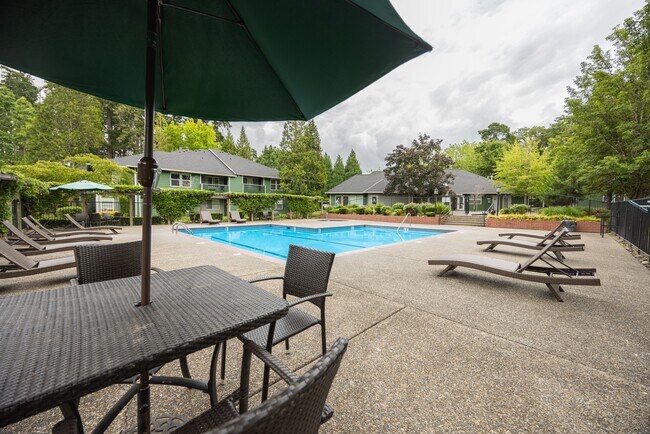 Photo - Commons at Dawson Creek Apartments