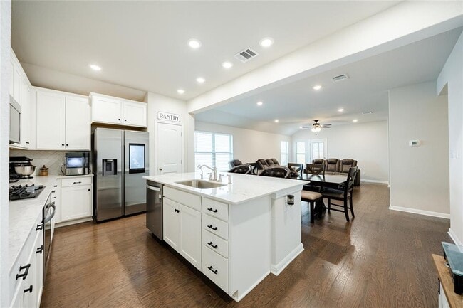 Photo - 2021 Cartway Ct