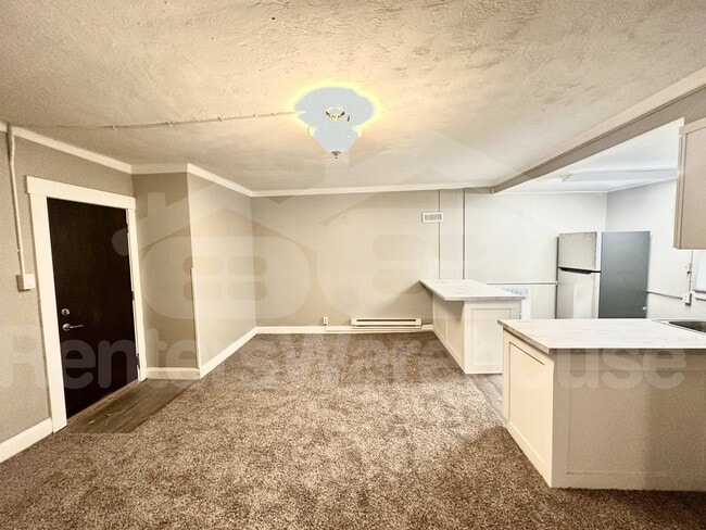 Photo - 2500 Grand Ave