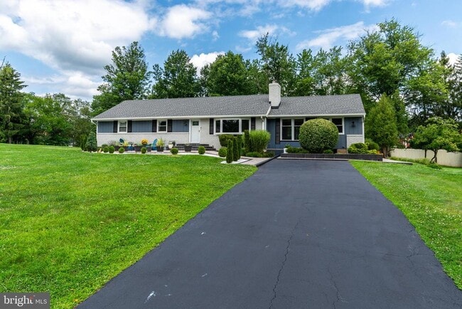 Photo - 6 Morningside Dr