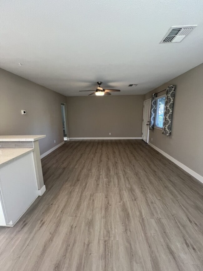 Photo - 5535 Skyridge Dr