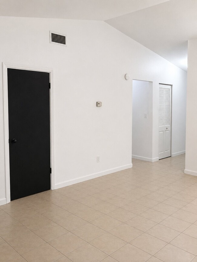 Photo - 5926 NW 25th Terrace Unit 5926