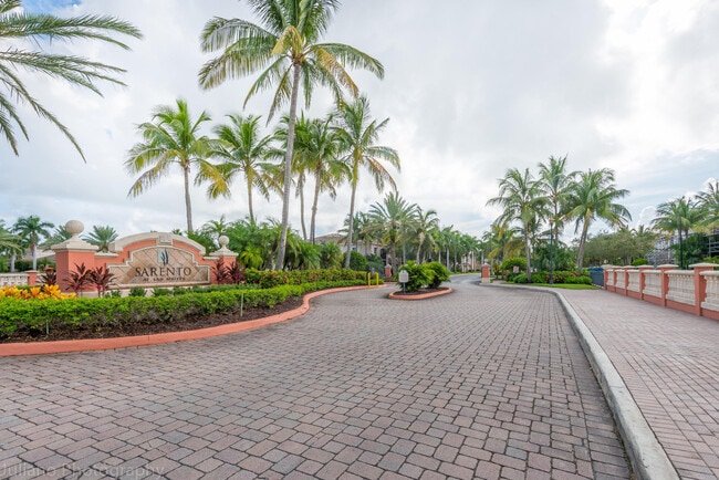 Photo - 2803 Sarento Pl