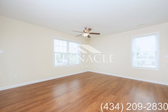 Photo - 2313 Acorn St