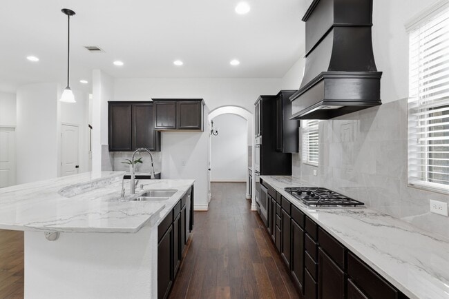 Photo - 135 Deerfield Meadow Dr