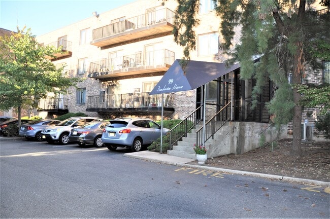 Photo - 99 Teaneck Rd Unit 118