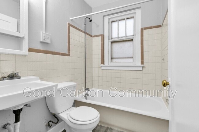 Photo - 870 Lafayette Ave Unidad 309