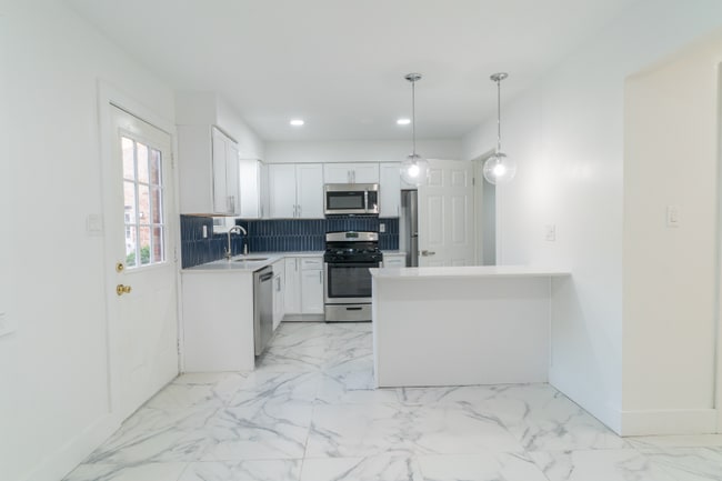 Photo - 501 Adams Ln Unidad 16D