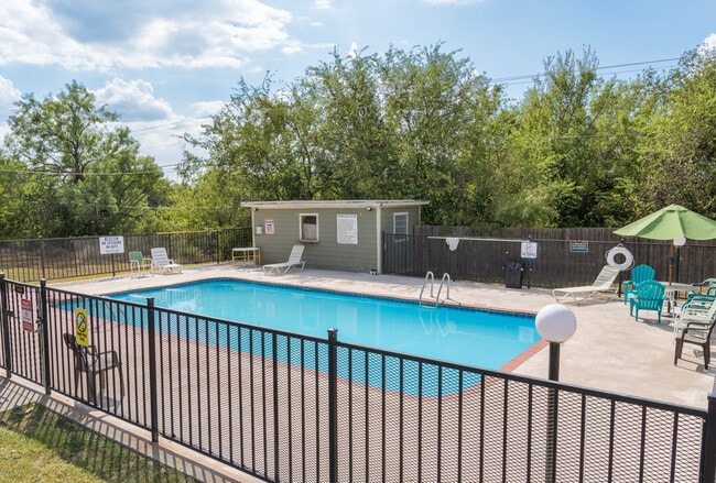 Photo - Bella Vista Apartments