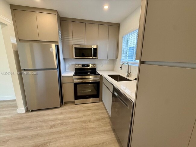 Photo - 400 Waterway Dr S Unit 108