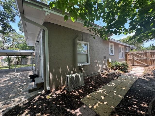 Photo - 102 W Elm St