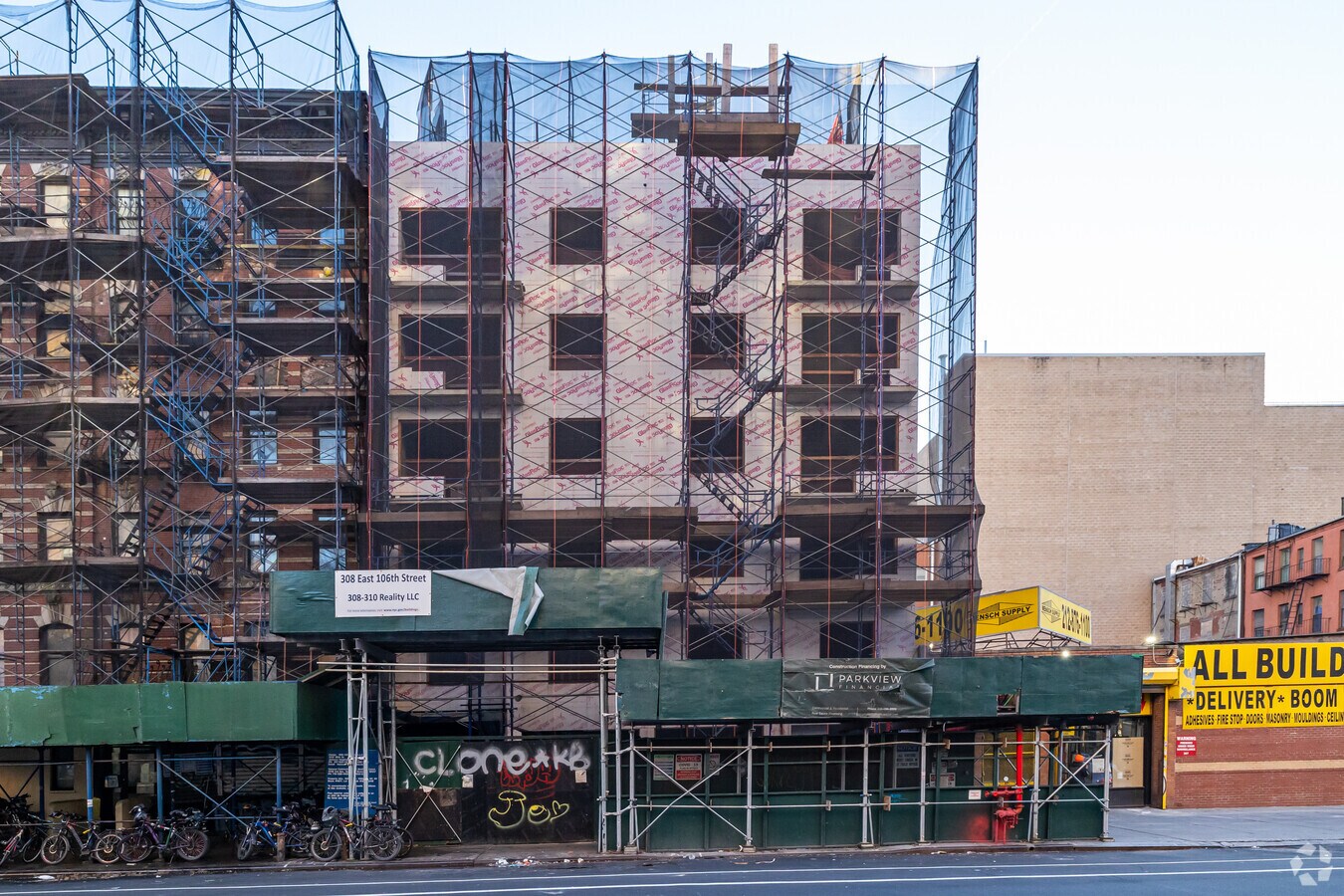 Photo - 308 E 106th St