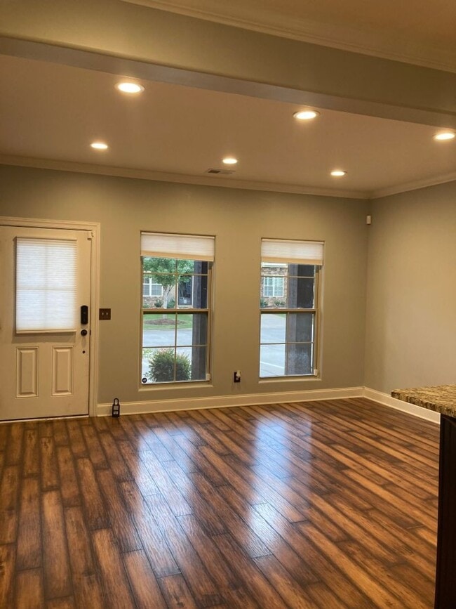 Photo - Murfreesboro Townhome near it all!