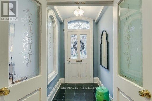 Photo - 99 Hazelton Ave