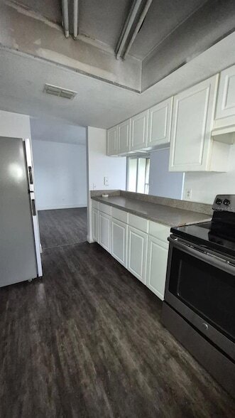 Photo - 9924 Sweepstakes Ln Unidad 8