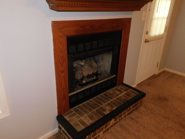 Photo - 118 Village Ct